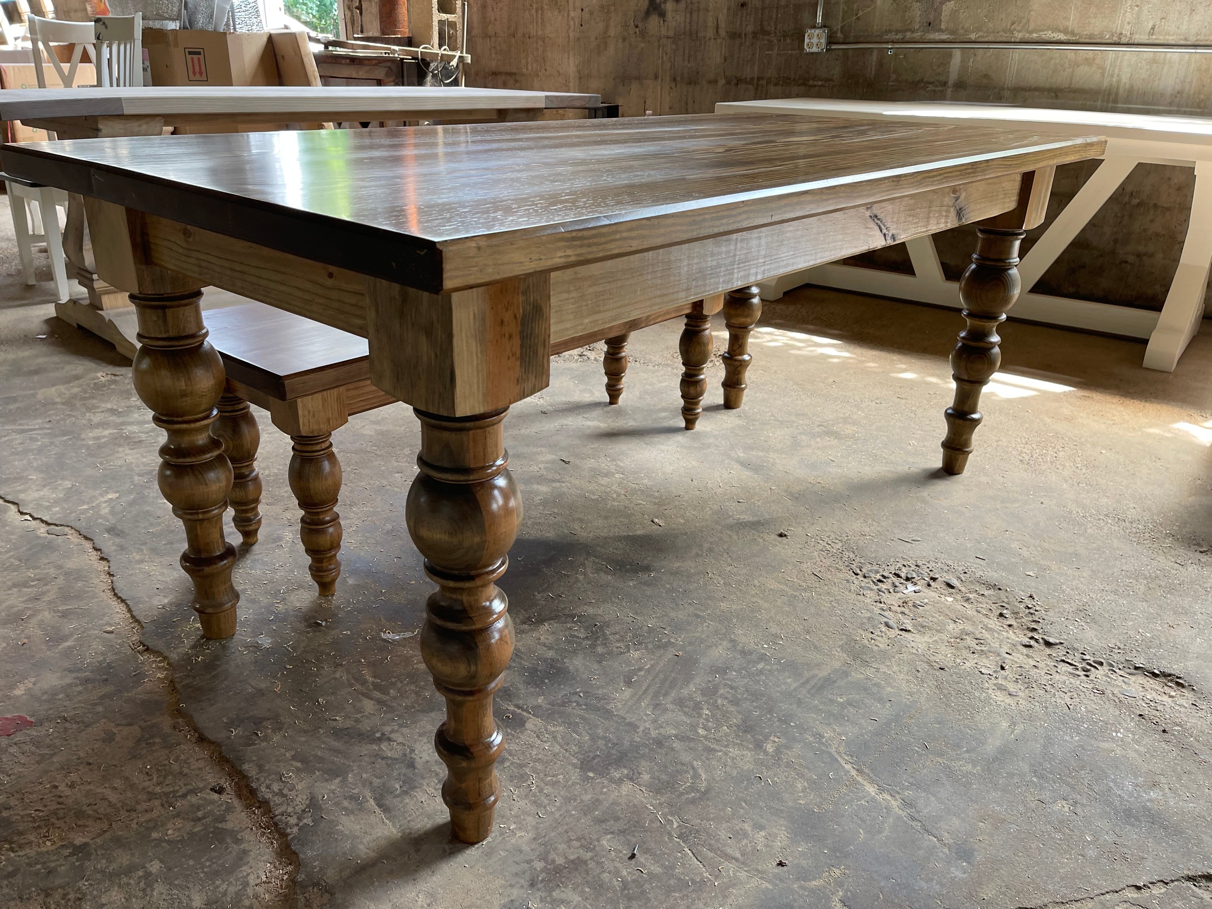 The Avalon Farm Table