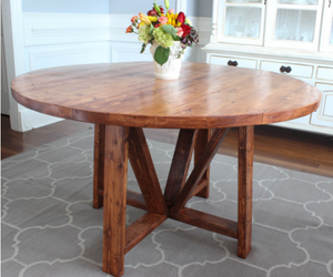 The LANTERN ROUND FARM TABLE
